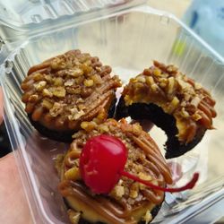 Chocoflan bites $7