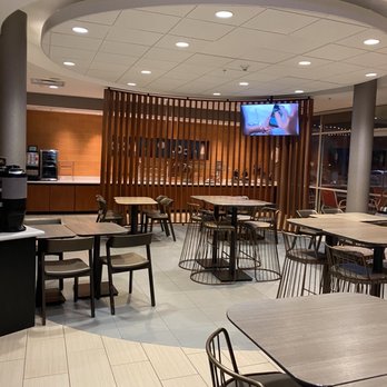 SpringHill Suites by Marriott Houston Rosenberg - Dining area - Hotels Near Me - Rosenberg, Texas