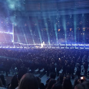 BC Place - Visually stunning - Stadiums & Arenas Near Me - Vancouver, British Columbia
