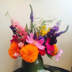 Bella Voi Hair Salon - Crested Butte - Gorgeous fresh flowers every week, so worth it!