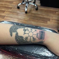 Razor tattoo