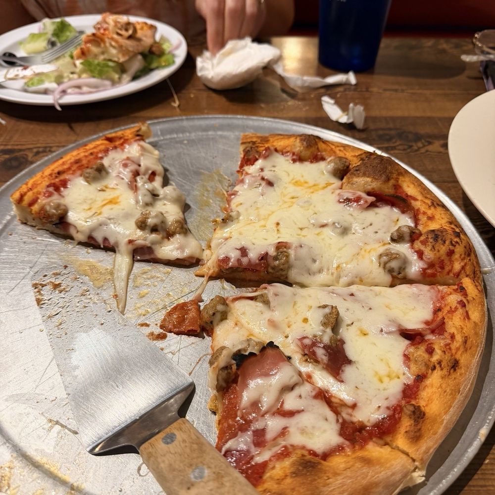 Bella Pizza - 12 inch pizza meat lovers. - Italian Near Me - Mesquite, Nevada Bella Pizza - 12 inch pizza meat lovers. - Italian Near Me - Mesquite, Nevada