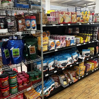 Two Harbors General Store - a grocery store - Ice Cream & Frozen Yogurt Near Me - Avalon, California