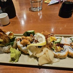 Naka Sushi - Spider roll