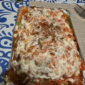 Mido’s Halal Food - Combo over rice extra meat - Food Trucks Near Me - New York, New York Mido’s Halal Food - Combo over rice extra meat - Food Trucks Near Me - New York, New York