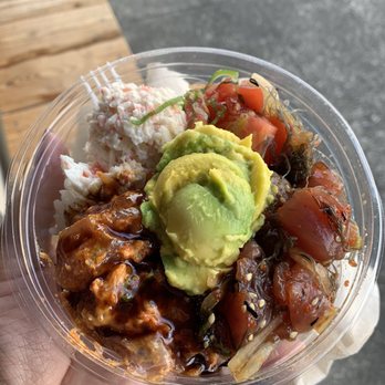 Poke Market - Ginger soy and spicy ahi with tomatoes and crab.  Add avocado for $1. - Poke Near Me - Hilo, Hawaii
