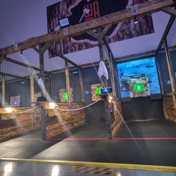 Woodlands Axe - Axe Throwing Near Me - Magnolia, Texas Woodlands Axe - Axe Throwing Near Me - Magnolia, Texas