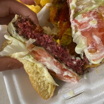 Duffy's Tavern - Raw, uncooked "medium well" burger - Bars Near Me - Miami, Florida