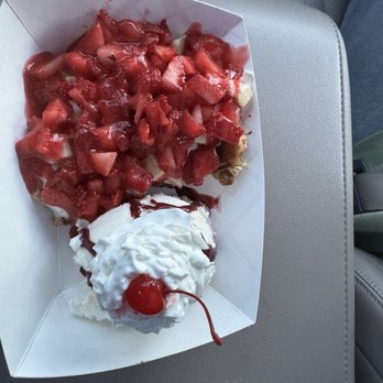 La Michoacana Artisan - Strawberry Cheesecake Croffle - Ice Cream & Frozen Yogurt Near Me - Moab, Utah
