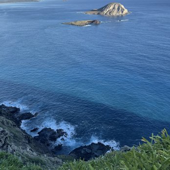 Makapu'u Point Lighthouse Trail - Hiking Near Me - Honolulu, Hawaii Makapu'u Point Lighthouse Trail - Hiking Near Me - Honolulu, Hawaii