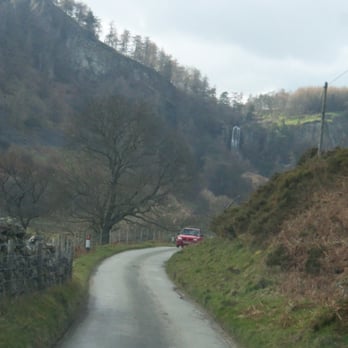 Pistyll Rhaeadr - Landmarks & Historical Buildings Near Me - Llanrhaeadr-ym-Mochnant, POW