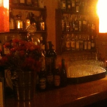 Dos Gardenias - Pubs Near Me - Madrid, M Dos Gardenias - Pubs Near Me - Madrid, M