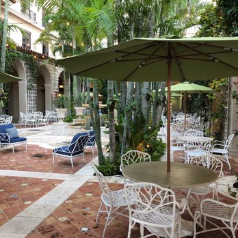 The Breakers News & Gourmet - Outdoor seating - Coffee & Tea Near Me - Palm Beach, Florida The Breakers News & Gourmet - Outdoor seating - Coffee & Tea Near Me - Palm Beach, Florida