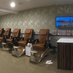Mayfair Nails