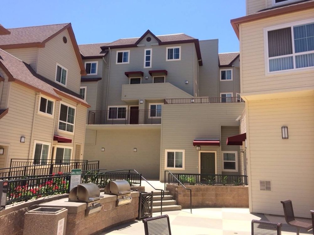 Slide of Calcom Roofing