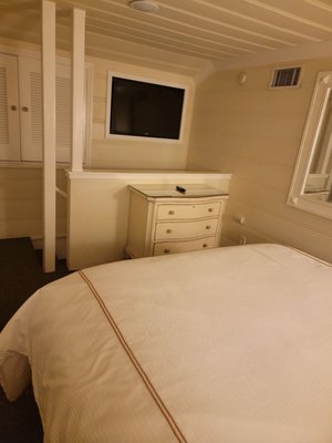 Franciscan Inn & Suites by null