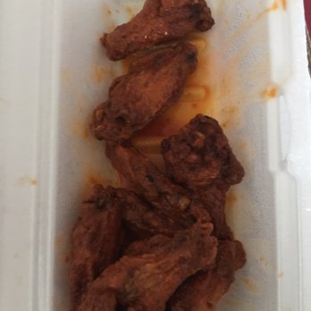 Brickhouse Pizza - Order of spicy wings cooked well. Very good! - Pizza Near Me - Whittier, California