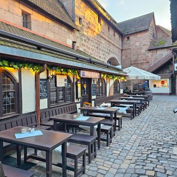 Fränkische Weinstube - Wine Bars Near Me - Nuremberg, BY Fränkische Weinstube - Wine Bars Near Me - Nuremberg, BY