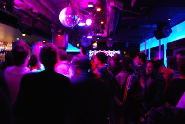 QBar by null