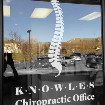 Knowles Chiropractic Office - Knowles Chiropractic front door spine. - Chiropractors Near Me - Medford, Oregon Knowles Chiropractic Office - Knowles Chiropractic front door spine. - Chiropractors Near Me - Medford, Oregon