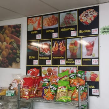 Valentína Market - a variety of food items on display - Grocery Near Me - Lake Forest, California