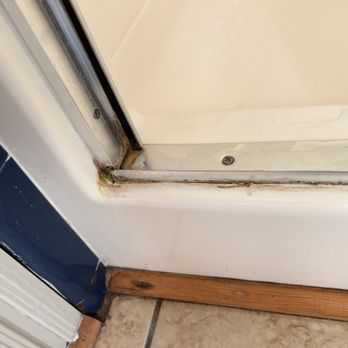 Turtle Rock RV Resort - look how dirty the floor in front of the tub is - Campgrounds Near Me - Gold Beach, Oregon Turtle Rock RV Resort - look how dirty the floor in front of the tub is - Campgrounds Near Me - Gold Beach, Oregon