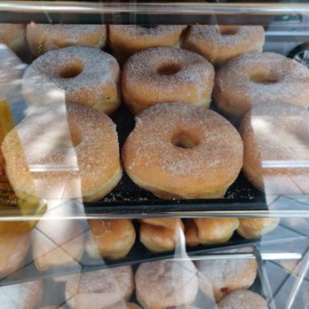 Yum Yum Donuts - Sugary Sweet Goodness - Donuts Near Me - Merced, California