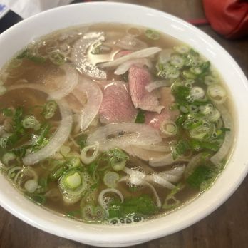 Pho B&B - Pho w/ rare steak & tripe - Vietnamese Near Me - Midwest City, Oklahoma Pho B&B - Pho w/ rare steak & tripe - Vietnamese Near Me - Midwest City, Oklahoma