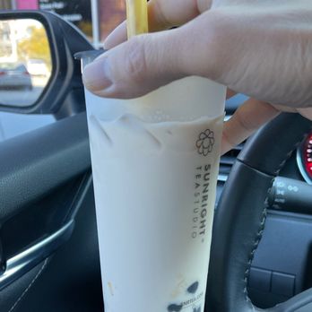 Sunright Tea Studio - Taro Boba Milk - where's the fresh taro? - Bubble Tea Near Me - Diamond Bar, California Sunright Tea Studio - Taro Boba Milk - where's the fresh taro? - Bubble Tea Near Me - Diamond Bar, California