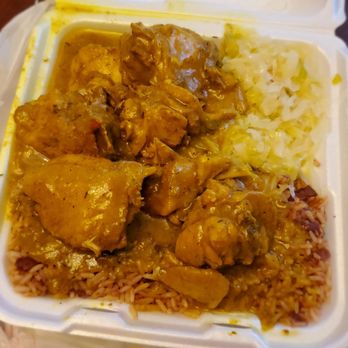 Uppa Yard - Curry chicken - Caribbean Near Me - Milwaukee, Wisconsin Uppa Yard - Curry chicken - Caribbean Near Me - Milwaukee, Wisconsin