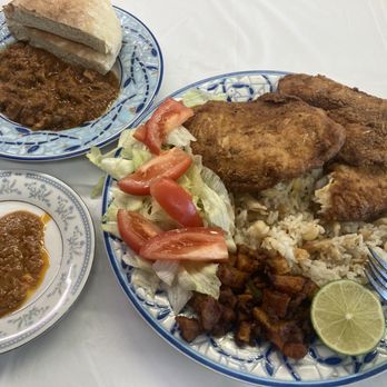 Safa’s Restaurant - Delicious fish, lamb, bread, sauce - Coffee & Tea Near Me - Grand Island, Nebraska