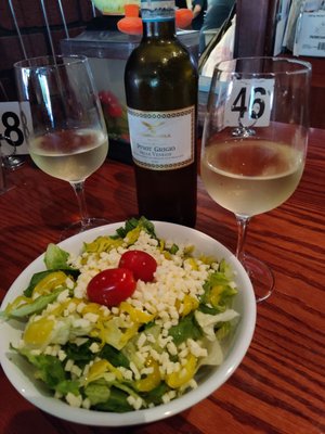 Wise Guys Pizzeria by null