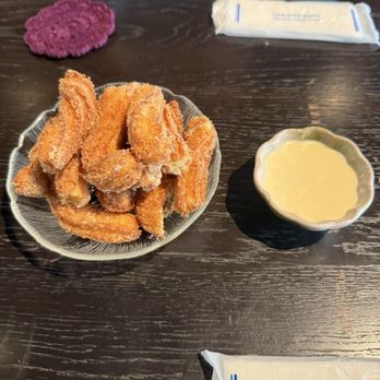 Little Plum - Mochi churro with kinako and Anglaise vanilla sauce - Asian Fusion Near Me - Honolulu, Hawaii Little Plum - Mochi churro with kinako and Anglaise vanilla sauce - Asian Fusion Near Me - Honolulu, Hawaii