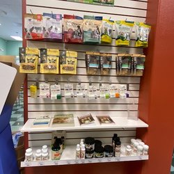 Natural Planet - Keeping your fur babies healthy.