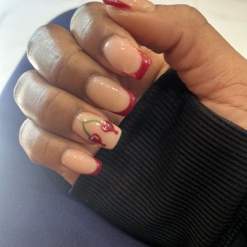 Gloss Nail Bar - Dip powder with French tips and design. - Nail Salons Near Me - Houston, Texas