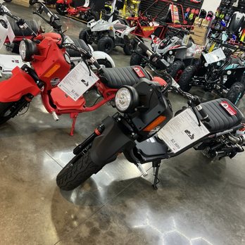 Texas Motors Powersport - Empty show room 4 pm - Motorsport Vehicle Dealers Near Me - Orlando, Florida Texas Motors Powersport - Empty show room 4 pm - Motorsport Vehicle Dealers Near Me - Orlando, Florida