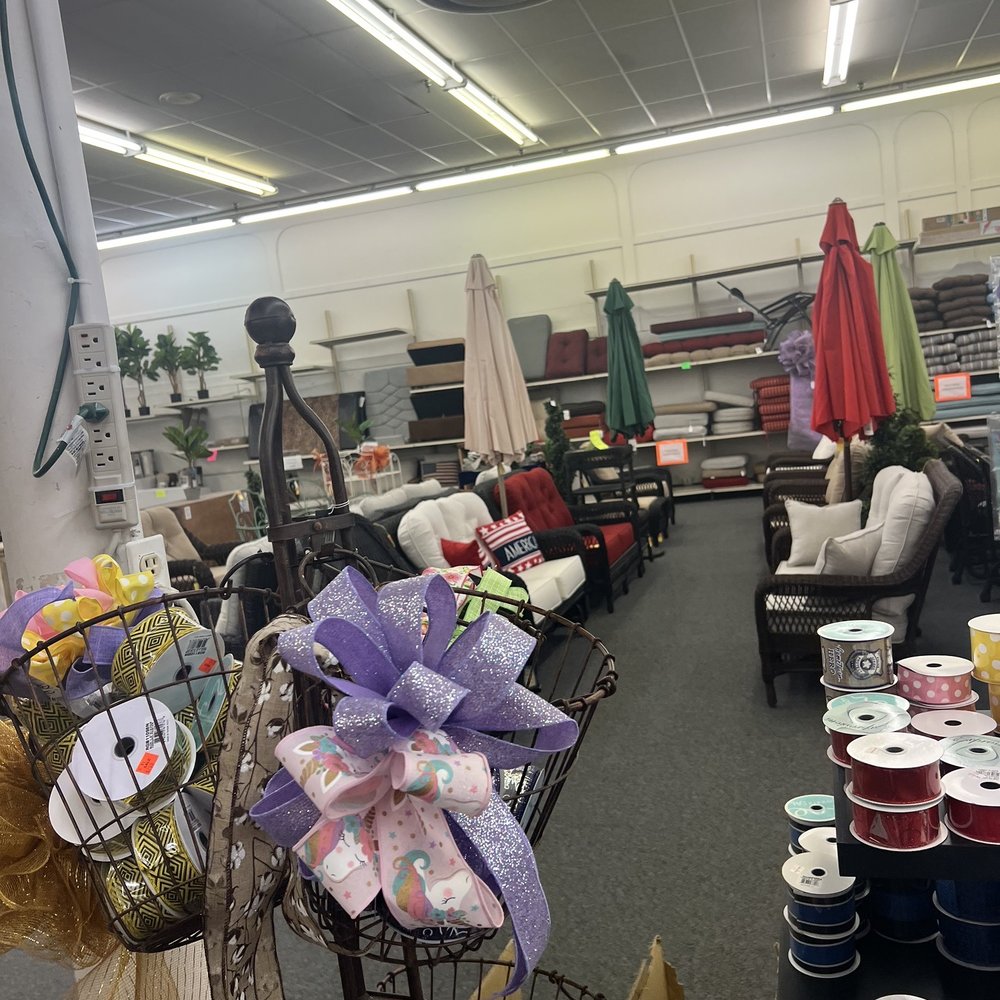 Home Accent - Arts & Crafts Near Me - Pelham, Alabama