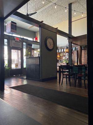 Thyme Bistro by null