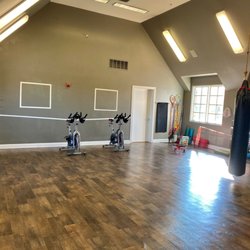Lakes Tennis Academy