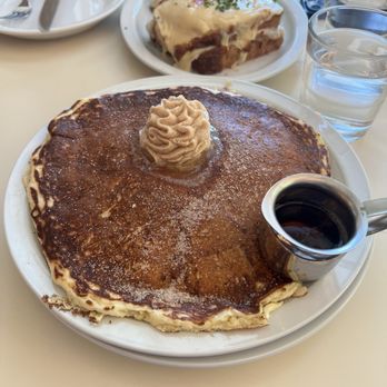 Percy Diner & Bar - Ricotta Pancakes - New American Near Me - Philadelphia, Pennsylvania