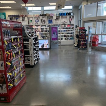 Cvs Pharmacy Drugstores 5695 Sw 8th St Coral Gables Fl Phone Number Yelp