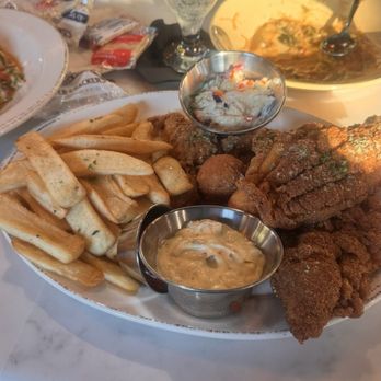 Walt & Rickys - Seafood Near Me - Memphis, Tennessee