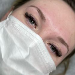 PCH Beauty - Volume lash extensions