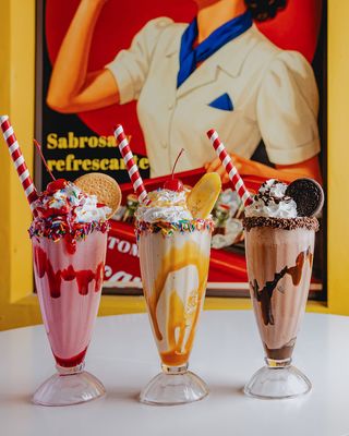 El Cuban Diner by null