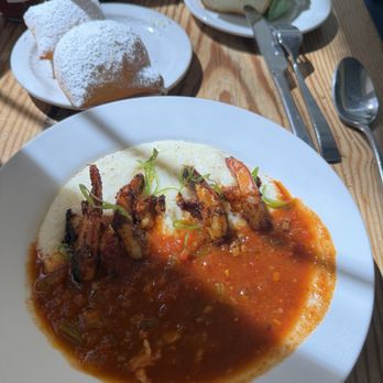 The Parish Cafe - Shrimp & Grits - Cajun/Creole Near Me - Healdsburg, California