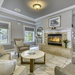 Avila Senior Living at Downtown SLO - Living room