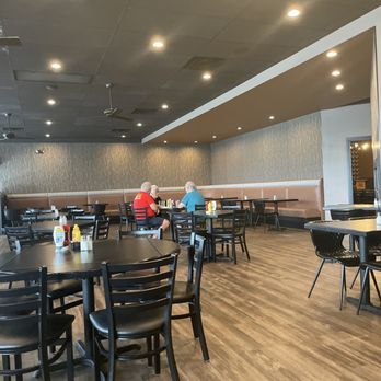 The Locale - Nice large dining rooms - American Near Me - Brownsburg, Indiana The Locale - Nice large dining rooms - American Near Me - Brownsburg, Indiana