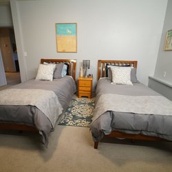 MapleRidge House - Downy comfort in extra long twin beds!