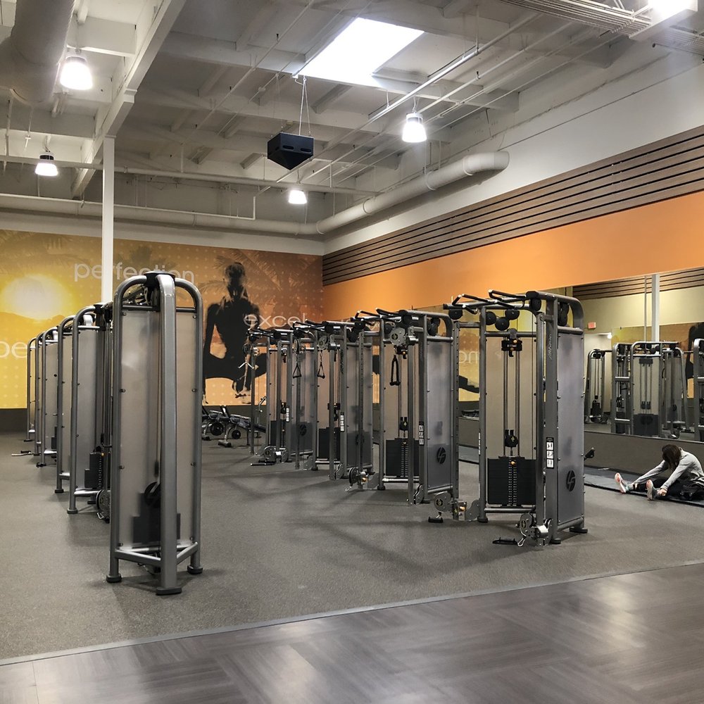 LA Fitness - Pulley free weight area - Gyms Near Me - Sachse, Texas LA Fitness - Pulley free weight area - Gyms Near Me - Sachse, Texas