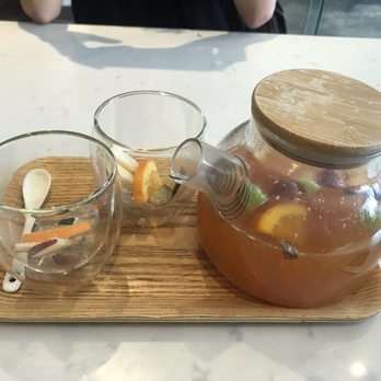 Light Cafe - taiwanese black tea with fresh fruits - Cafes Near Me - Toronto, Ontario Light Cafe - taiwanese black tea with fresh fruits - Cafes Near Me - Toronto, Ontario